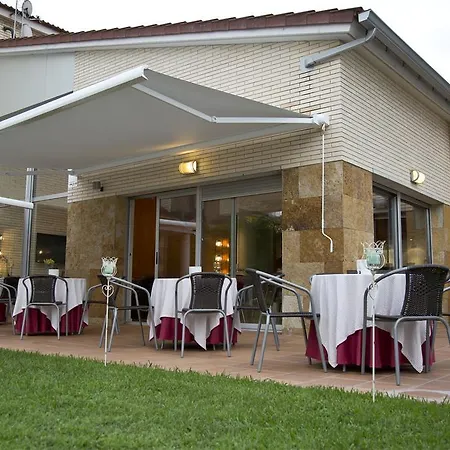 Hotel La Font Del Roc Coma-ruga